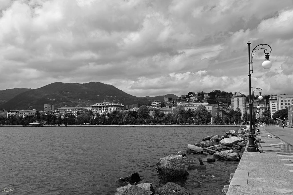 Platform1 Hotell La Spezia Eksteriør bilde